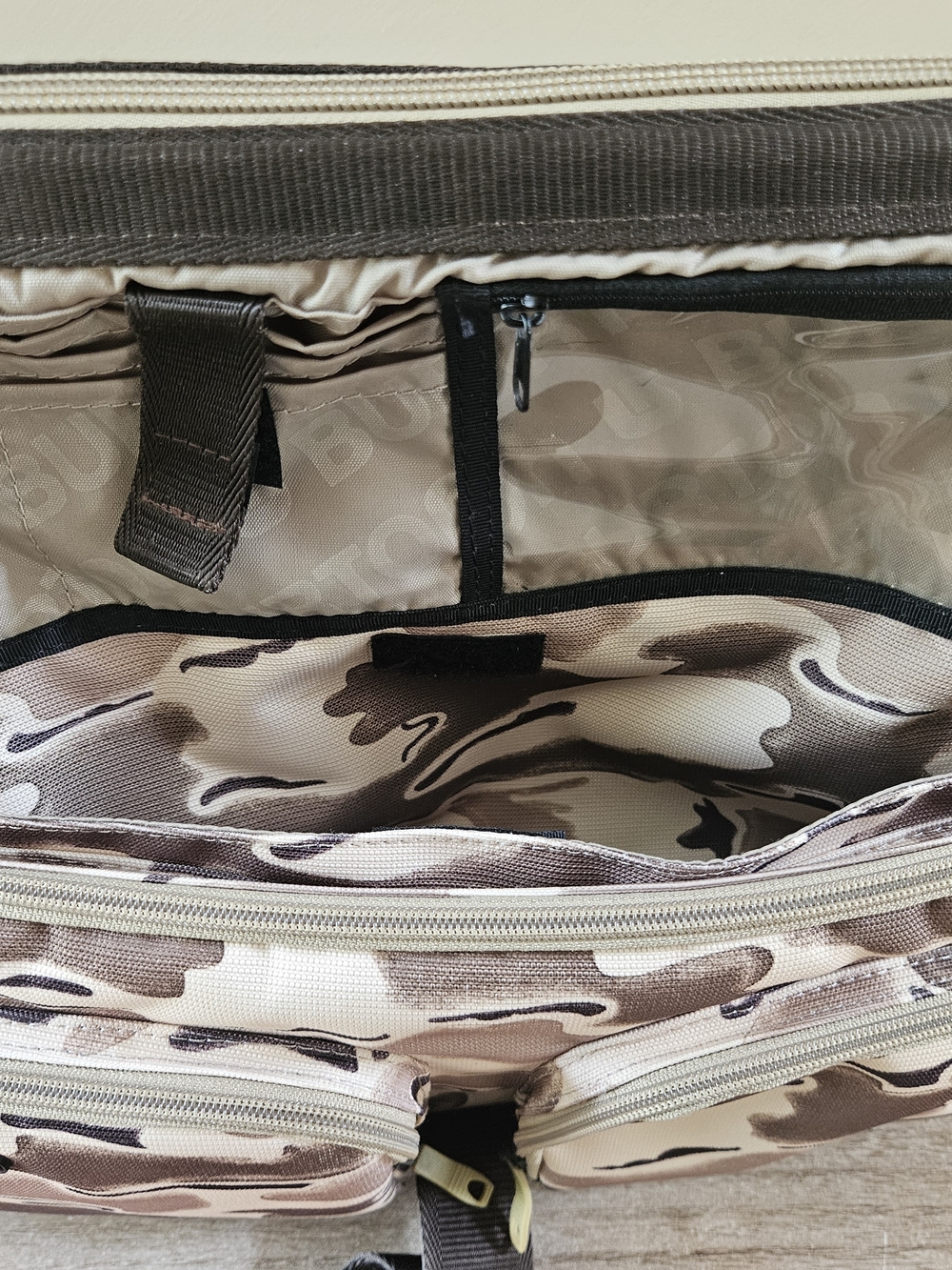 Rare Butron Vinyl / Dj Convertible Bag - Picture 8 of 16